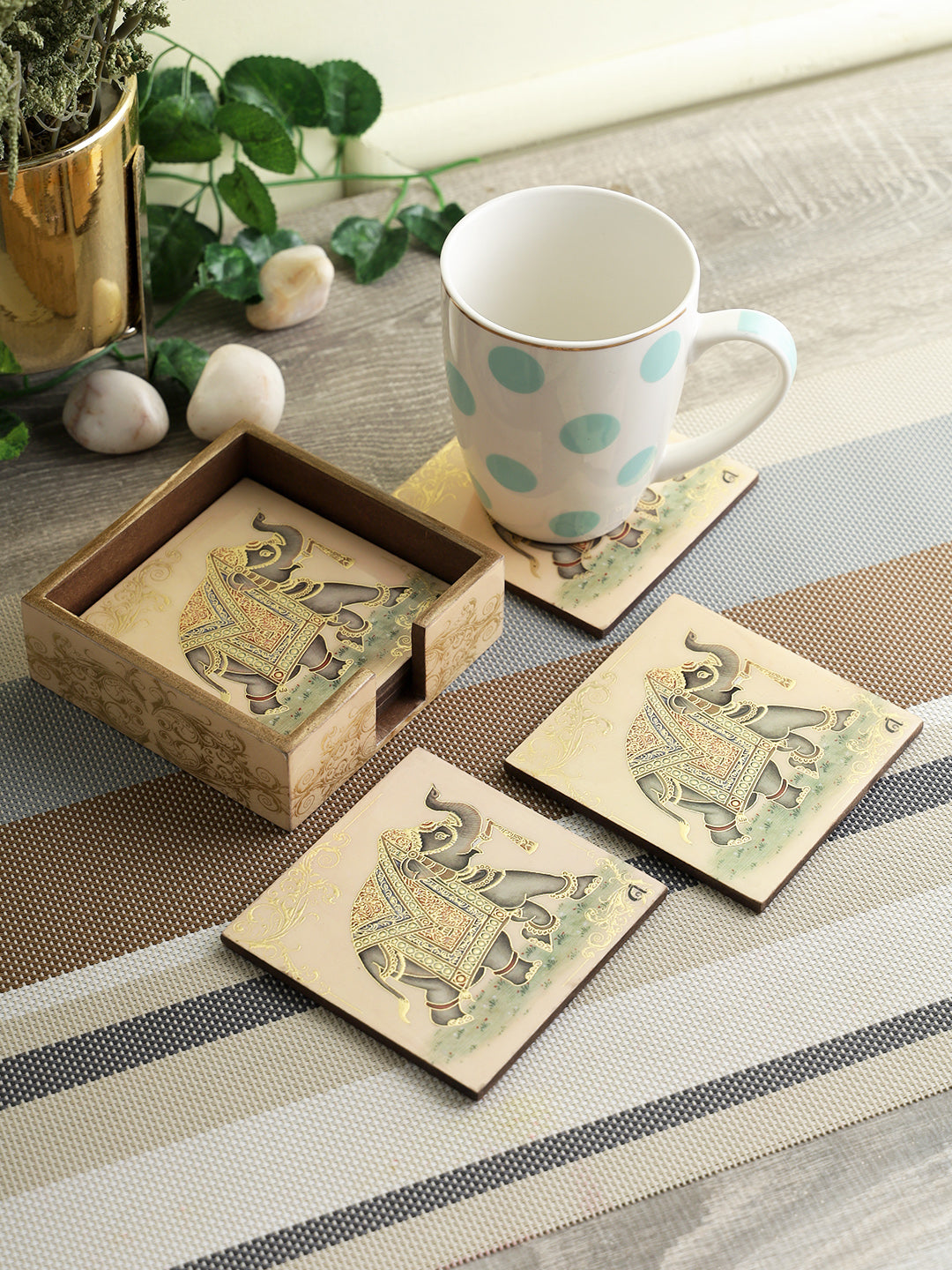 Set Of 6 Beige & Gold-Toned Digital Printed Wooden Coasters With Holder