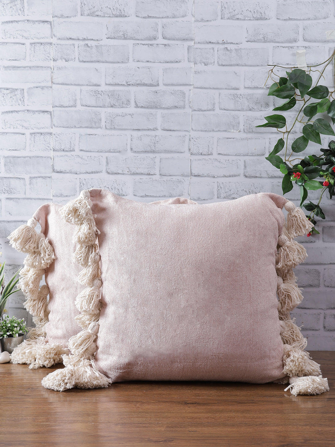 Set of 2 Baby Pink Color 20X20 Chenille Cushion Cover with Tassels